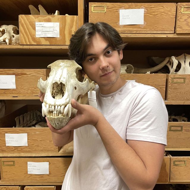 Alex Karnish is a post-doctoral researcher in the Caves Lab